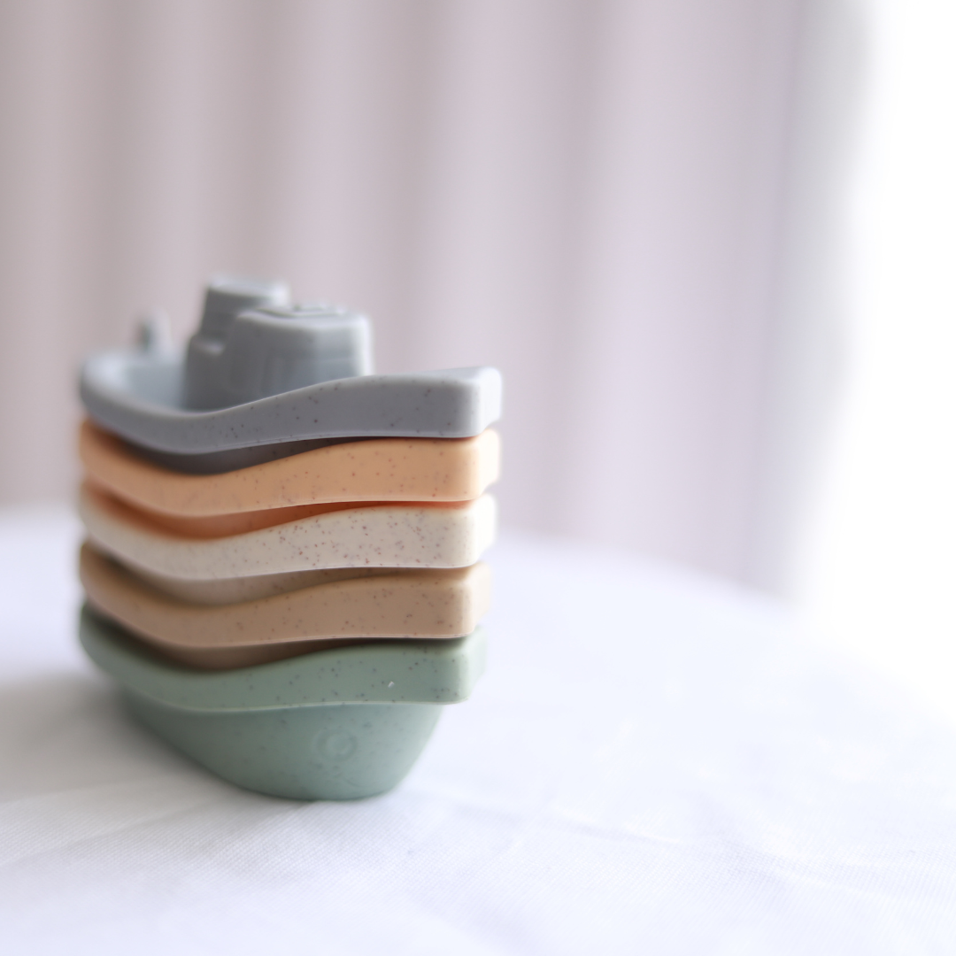 Water & Sand Play - Sailboats