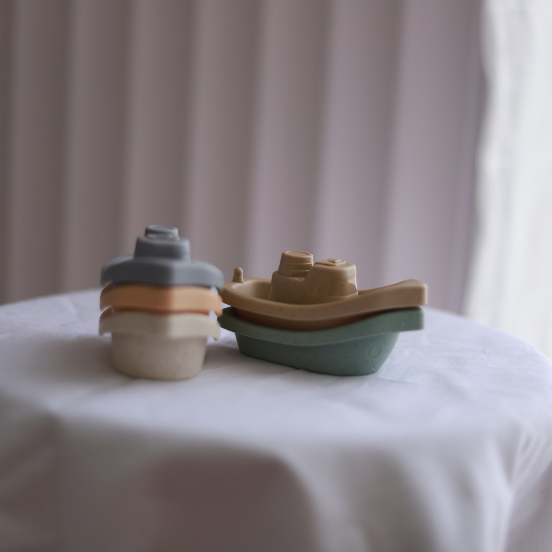 Water & Sand Play - Sailboats